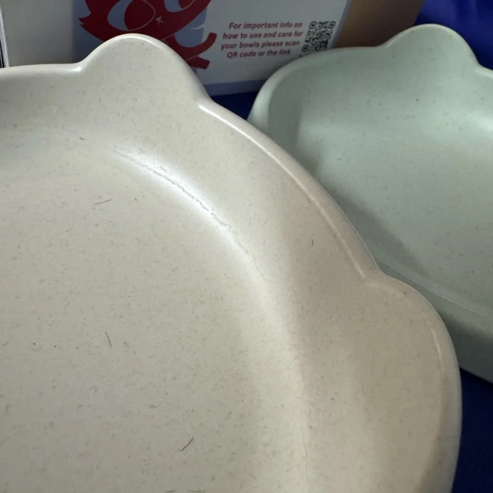 😻 Cat ears shaped wide non-slip food bowls - Set of 2 - New in box - Super cute